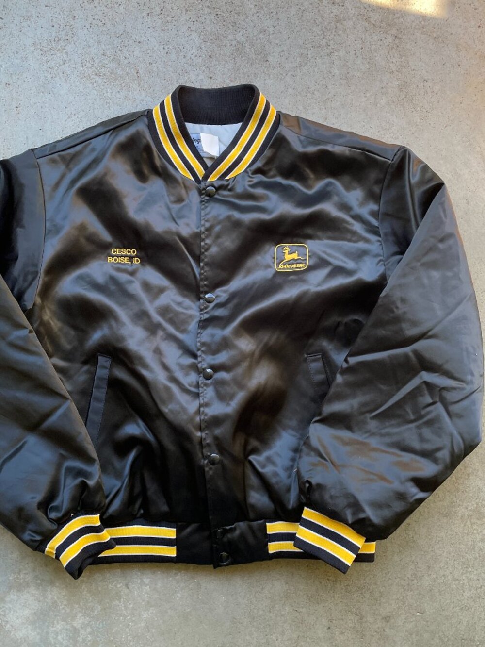 Vintage John Deer Embroidered Satin Jacket Black Swingster Men's XL 90s USA MADE